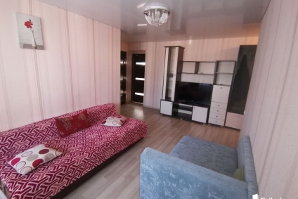 3-комнатная, центр. часы, сутки!